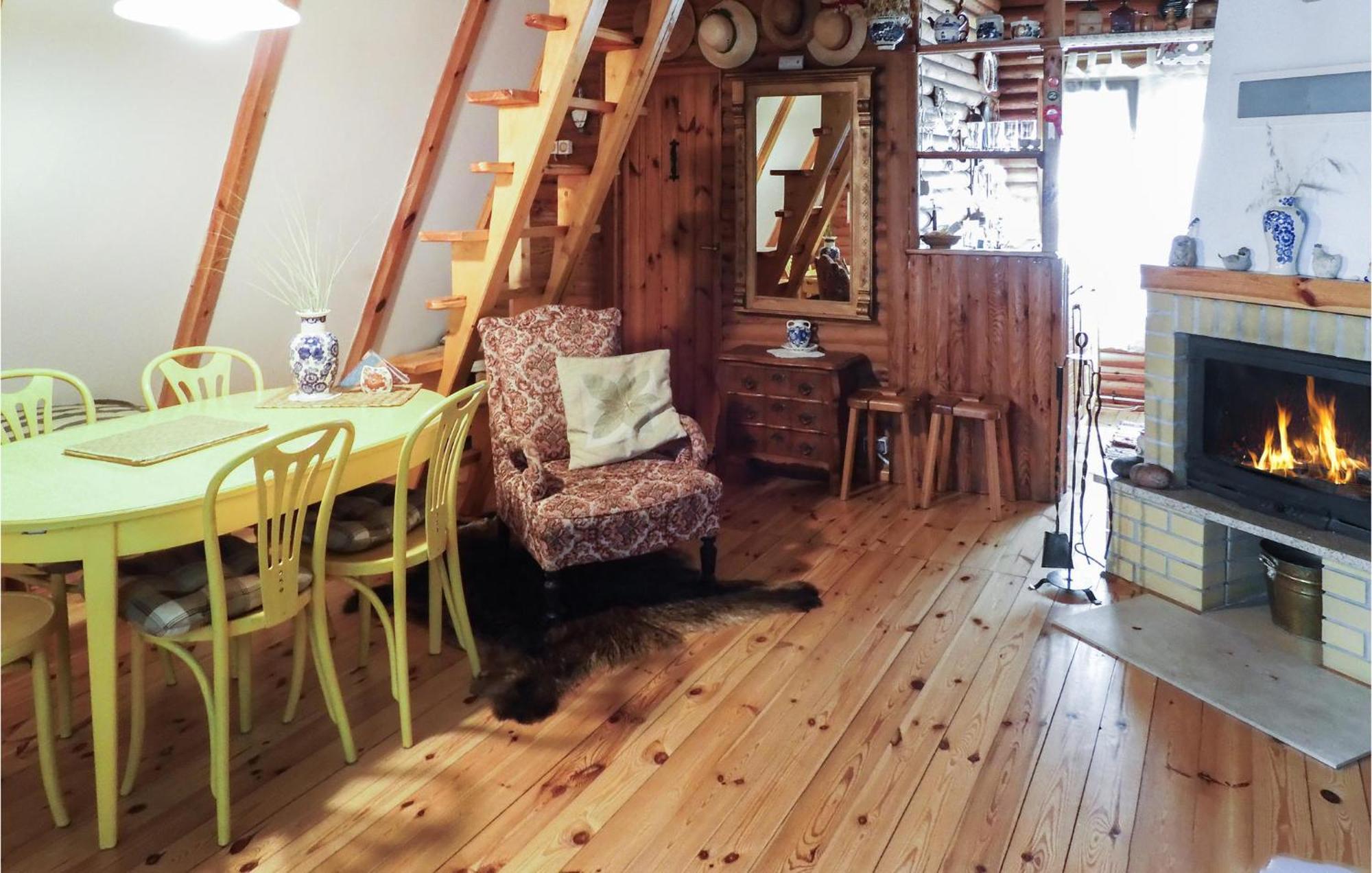 Lovely Home In Mragowo With Kitchenette Kosewo  Extérieur photo